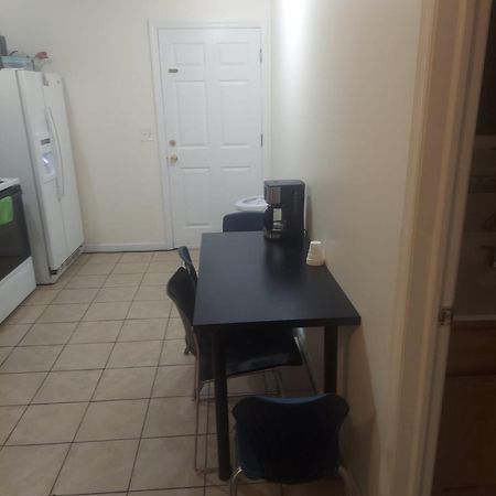 Crystal Room 1 Guest House Near 12Mins To Ewr Airport / Prudential / Njit / Penn Station Newark Zewnętrze zdjęcie
