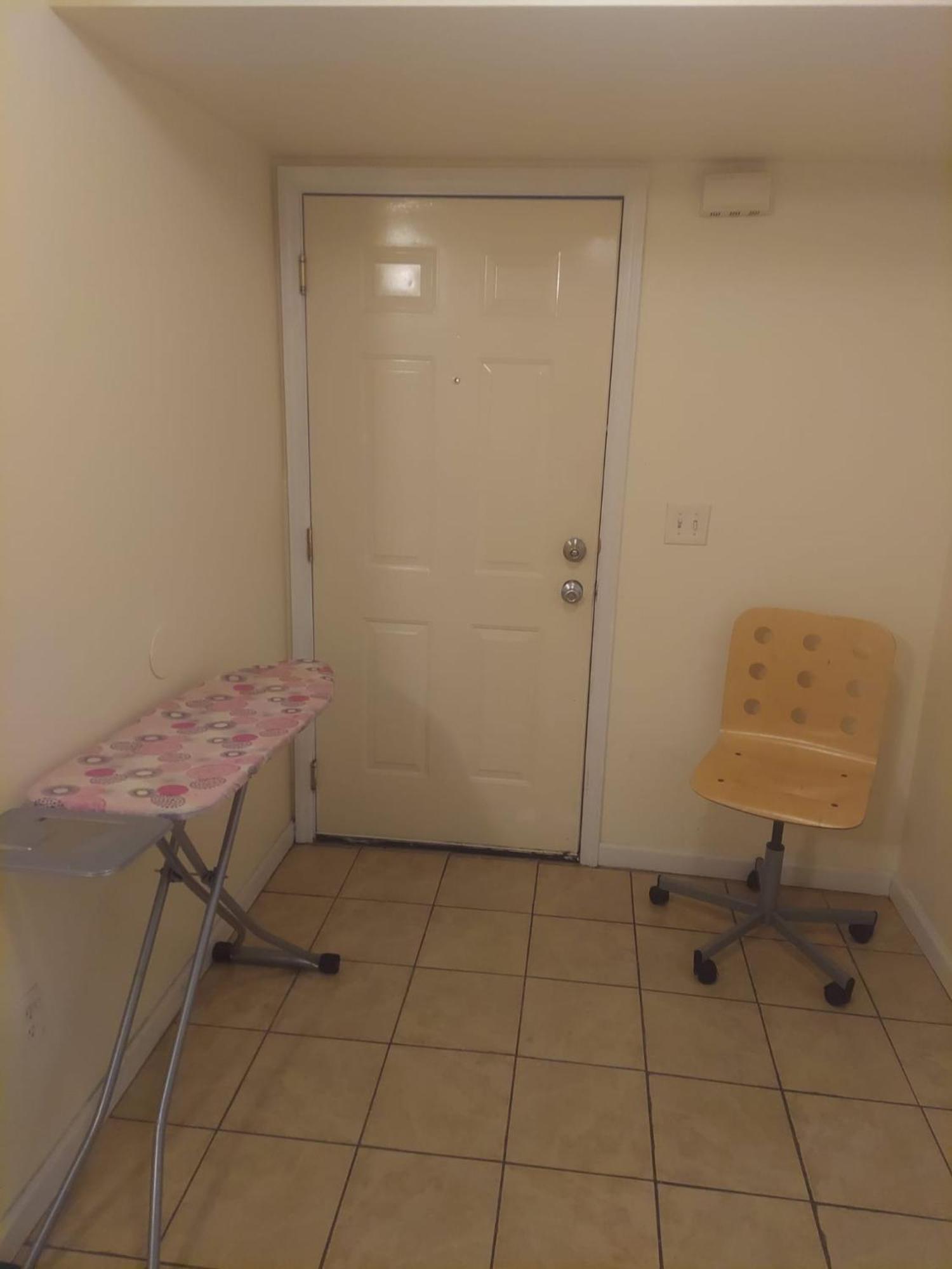 Crystal Room 1 Guest House Near 12Mins To Ewr Airport / Prudential / Njit / Penn Station Newark Zewnętrze zdjęcie